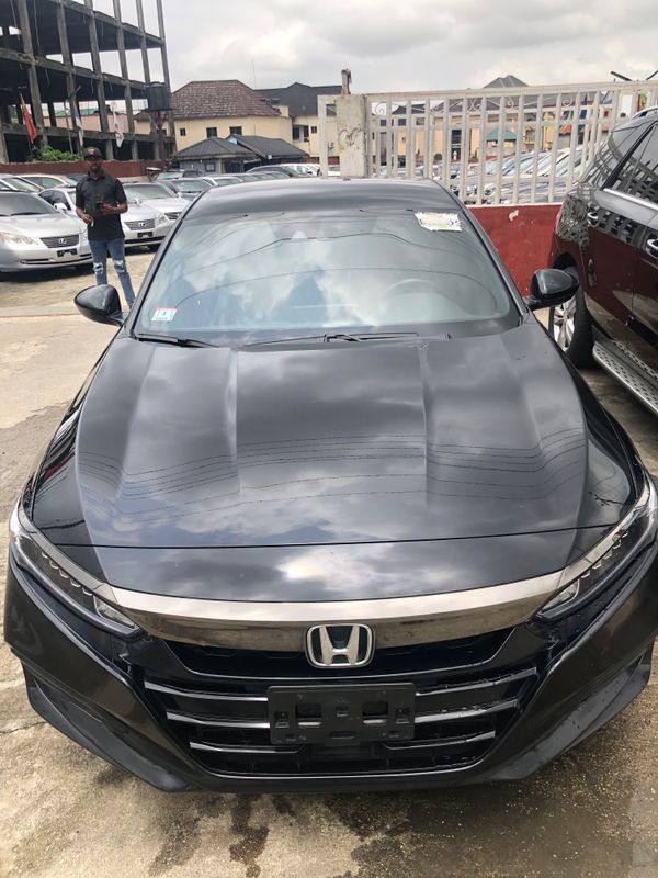 Main image of 2018 Honda Accord